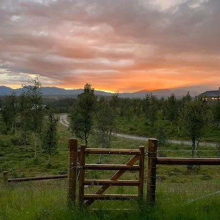 Spacious Mountain With Fantastic Views آل